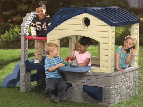 Детский домик для дачи – варианты и постройка своими руками