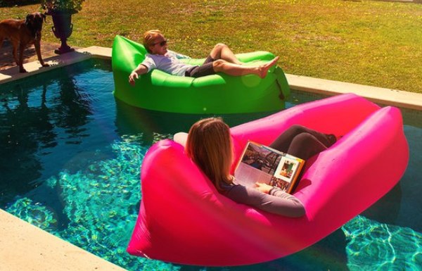 Lamzac Hangout — надувное кресло для отдыха, диван-кресло и гамак — все в одном!