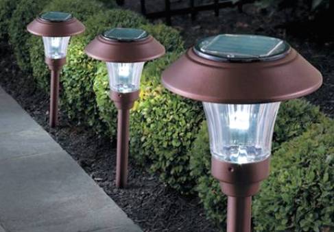 Садовые светильники и фонарики – варианты садового уличного освещения